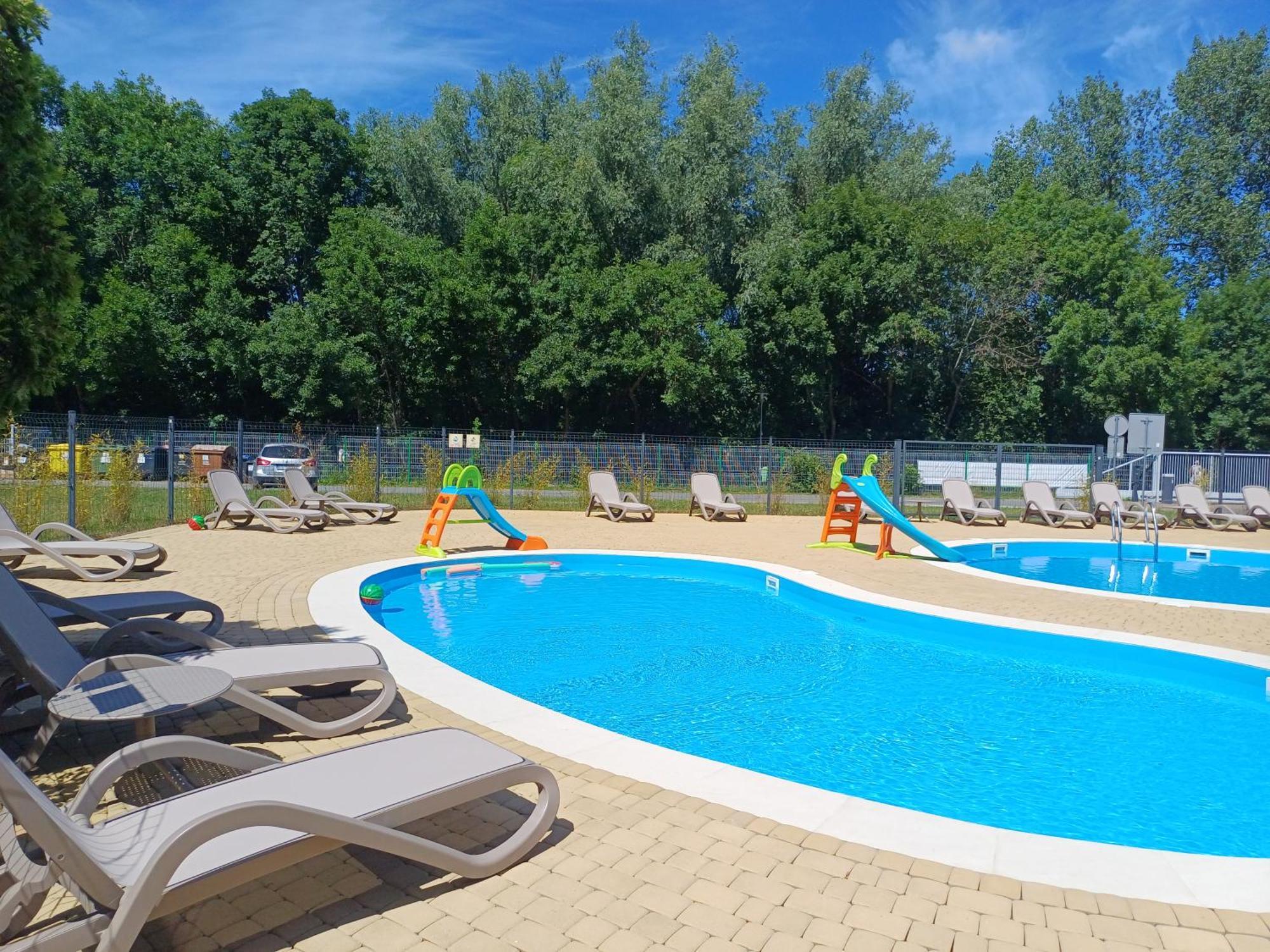 Horyzont Apartamenty- 50M Od Morza!!!Apartamenty Prywatne W Family Dominikana- Self Check In Sianozety Ngoại thất bức ảnh