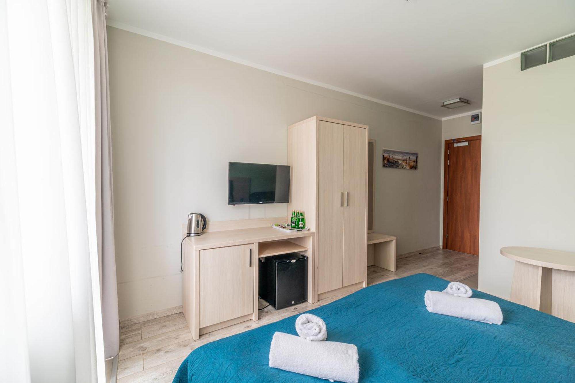 Horyzont Apartamenty- 50M Od Morza!!!Apartamenty Prywatne W Family Dominikana- Self Check In Sianozety Ngoại thất bức ảnh